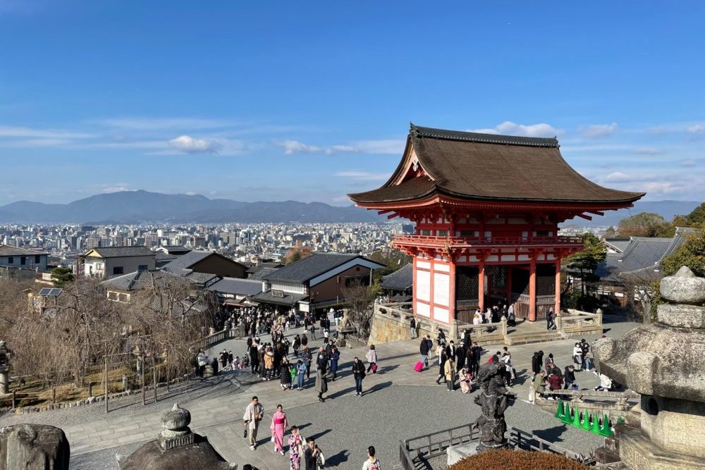 新年あけましておめでとうございます。